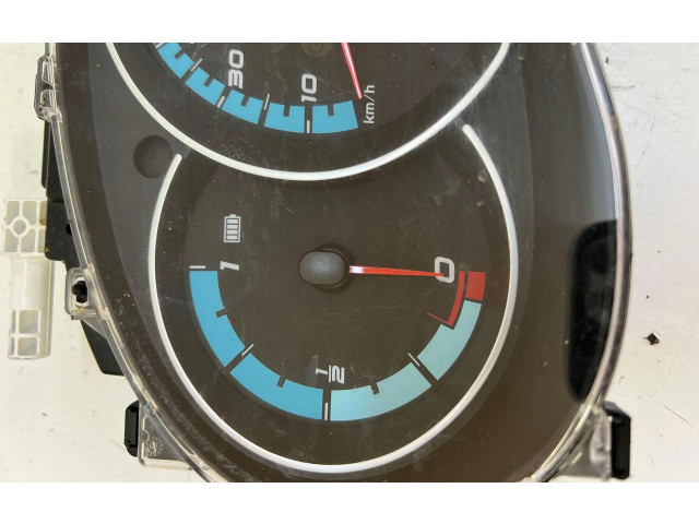 Přístrojová deska Renault Kangoo III 2022 P248100096R