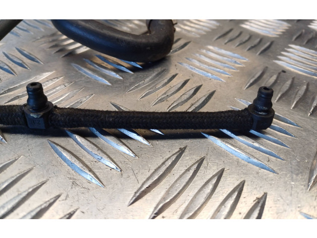 Vstřikovací lišta 55183043 Opel Zafira B