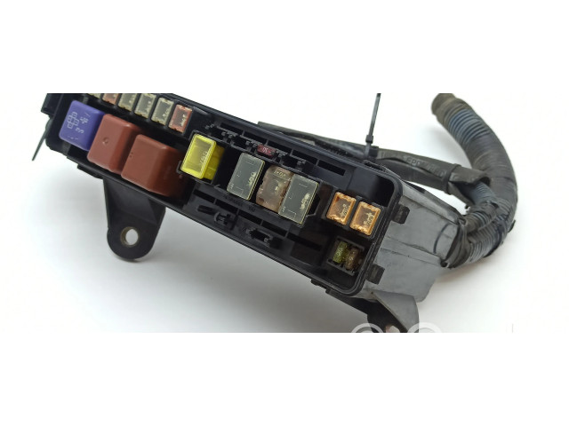 Блок предохранителей 8262250010   Lexus LS 430    