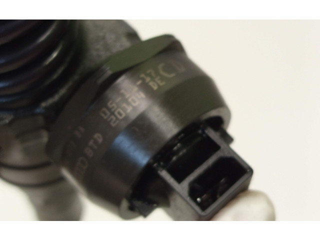 Форсунка 038130073BA    Audi A6 S6 C5 4B  AYM 