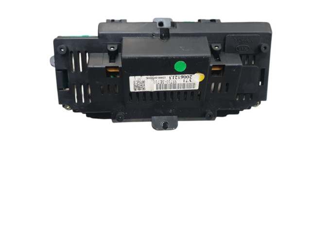 Дисплей 1114207891, 1170508681 KIA Sorento