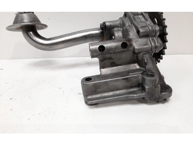 Масляный насос 06A115105 Seat Toledo I (1L)