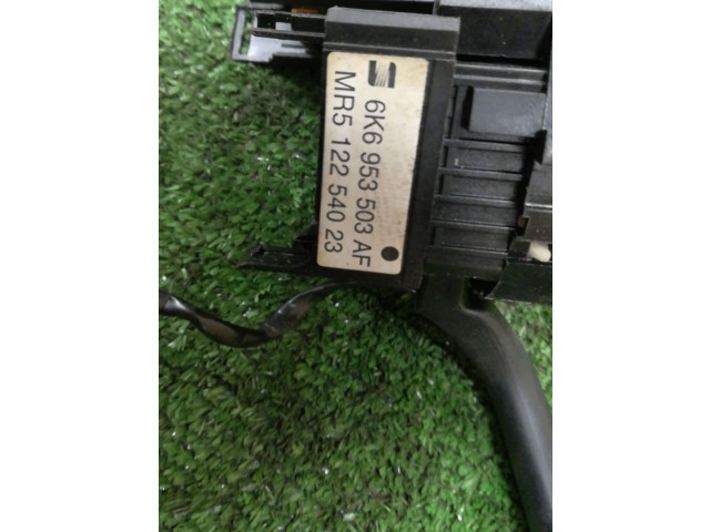 Включатель скорости стеклоочистителей    Seat Ibiza II (6k)