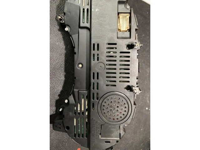 Панель приборов 1769000101 Mercedes-Benz A W176