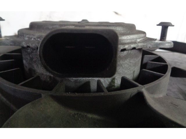 Вентилятор радиатора     M136317    Audi Q5 SQ5 