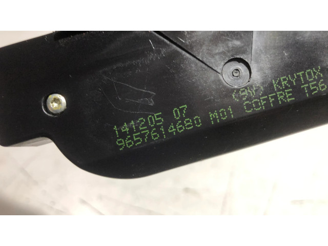 Zámek zadních dveří 9657614680 Peugeot 307 CC 2007