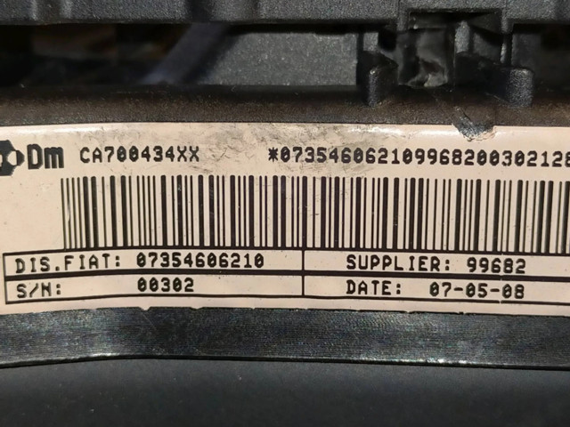 Подушка безопасности водителя 735504135, 07354606210   Fiat Grande Punto