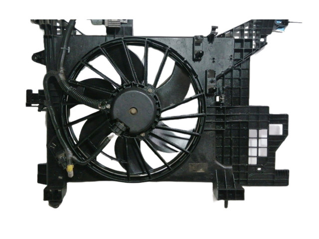 Вентилятор радиатора     214819914R    Dacia Duster 
