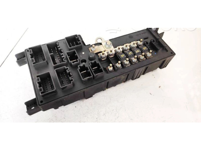 Блок предохранителей  9452993, 518322110   Volvo XC90    