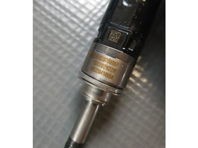 Vstřikovač 166002932R Nissan Qashqai