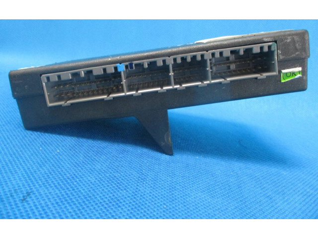 Блок управления Mahindra KUV100