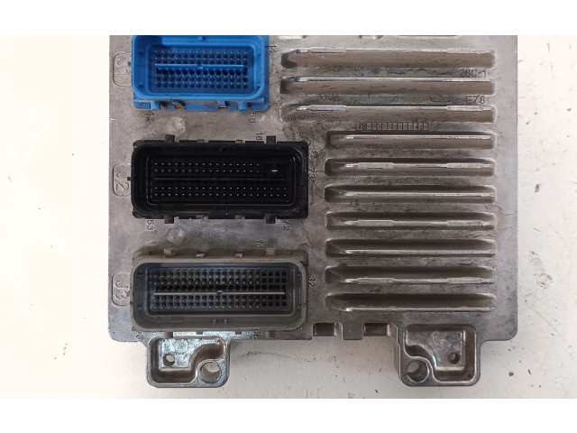 Блок управления двигателя 12698131   Buick Encore I