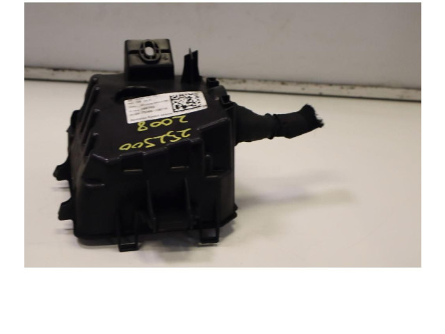 Блок предохранителей 9804848480   Peugeot 2008 II    