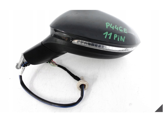 Зеркало электрическое Volkswagen Golf VIII 2019 - года