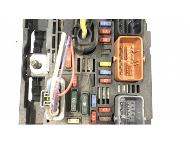 Pojistková skříňka Řídící jednotka BSM 9666700380, R0400 Citroen Berlingo 2009