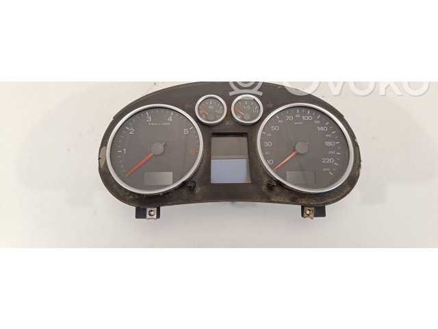 Панель приборов 8Z0920900G   Audi A2       