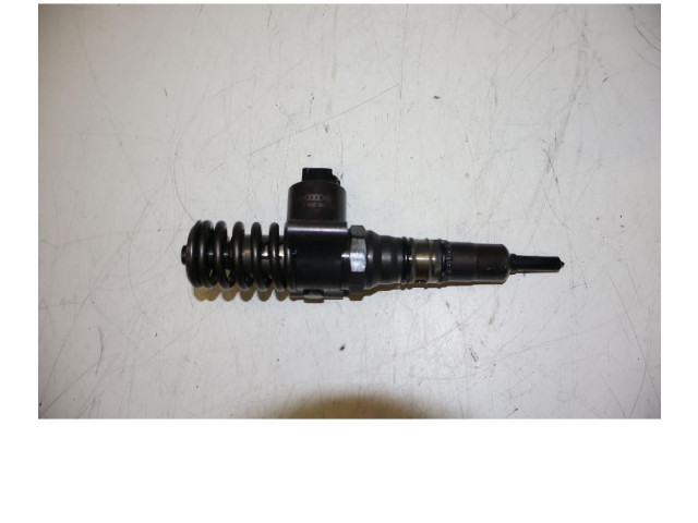 Форсунка 0414720404 Volkswagen Golf Plus BKD