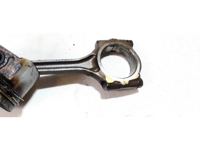  Поршень с шатуном    Honda Civic для бензинового двигателя 1.6