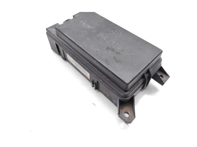Блок предохранителей 91161-3E011, 10-08403-002 KIA Sorento