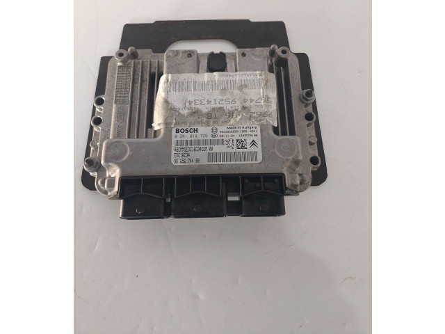 Řídící jednotka Peugeot 3008 I 2013