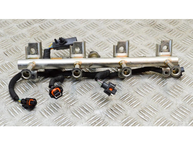 Топливная рампа H4P39G774AC Jaguar F-Type 2.0 для двигателя PT204