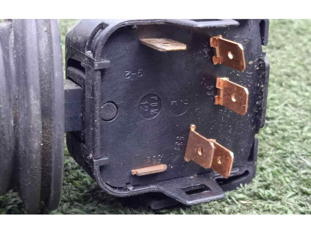 Ручка стеклоочистителей SINREFERENCIA Nissan Laurel