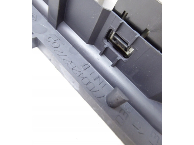 Топливная рампа    Renault Clio II   для двигателя E7J634 