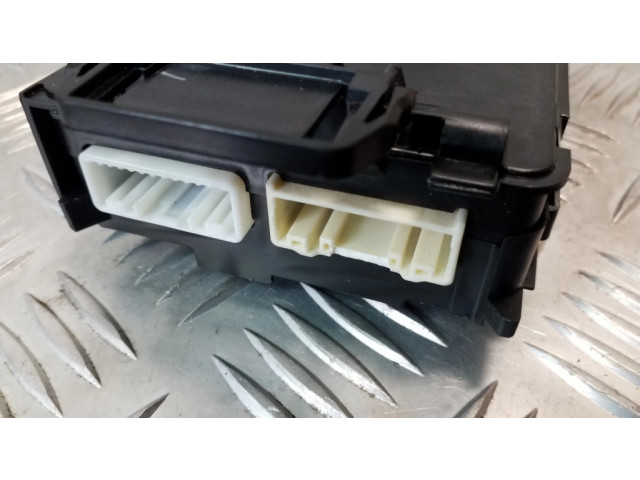 Блок управления KD45675Y0F   Mazda 6