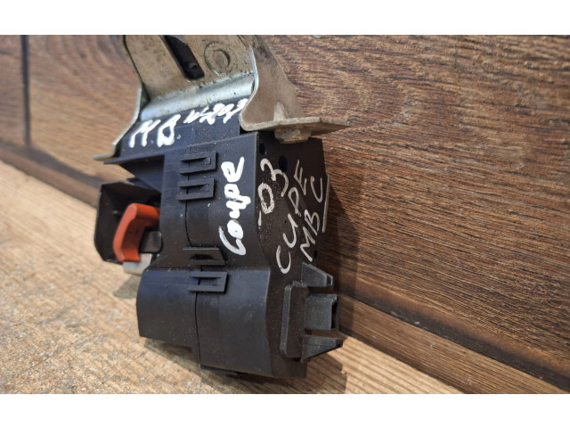 Zámek zadních dveří Mercedes-Benz C W203 2005