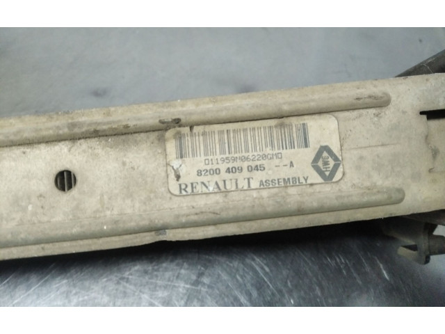 Интеркулер 8200409045A Dacia Sandero