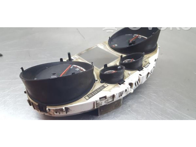 Панель приборов 769325020U, 40.000KM   Opel Meriva B       