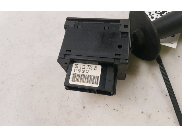 Ручка стеклоочистителей 6239A0, Q0-0043C Citroen Xantia