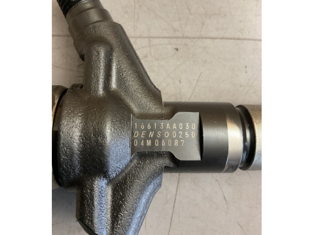 Vstřikovač 16613AA030, 04M06087 Subaru Legacy