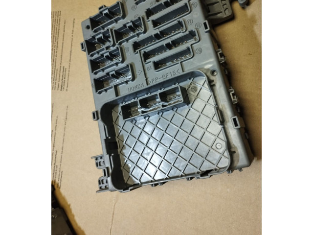 Блок предохранителей SJDG031 Honda FR-V