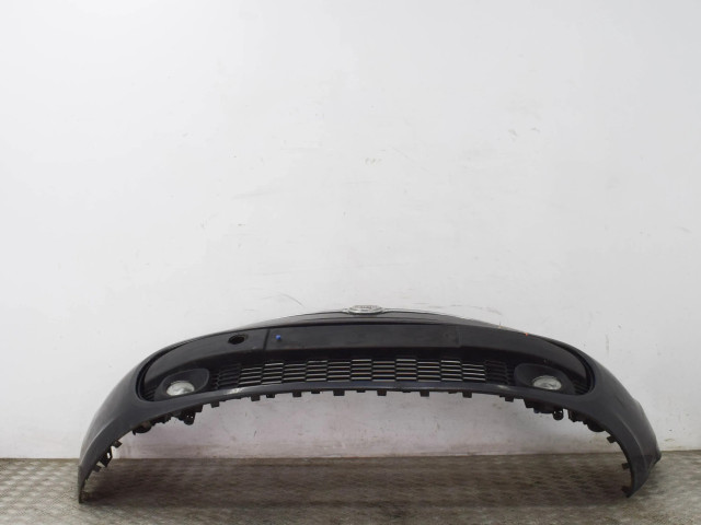 Передний бампер