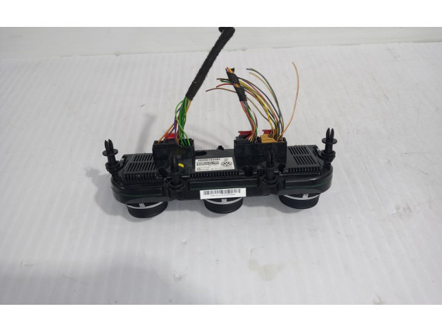 Блок управления климат-контролем 5G0907044BF Volkswagen Touran II