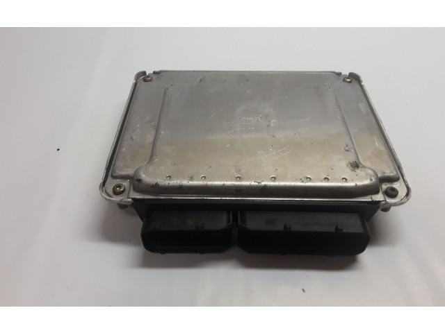 Блок управления двигателя 038906019DL, 0281011077 Skoda Octavia Mk1 (1U)