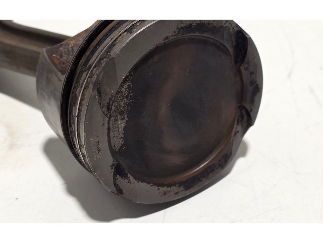 Píst 31401210 Volvo XC60