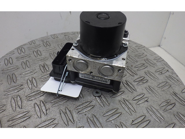 Блок АБС 6R0907379C Skoda Fabia Mk2 (5J) 2007 - 2014 года