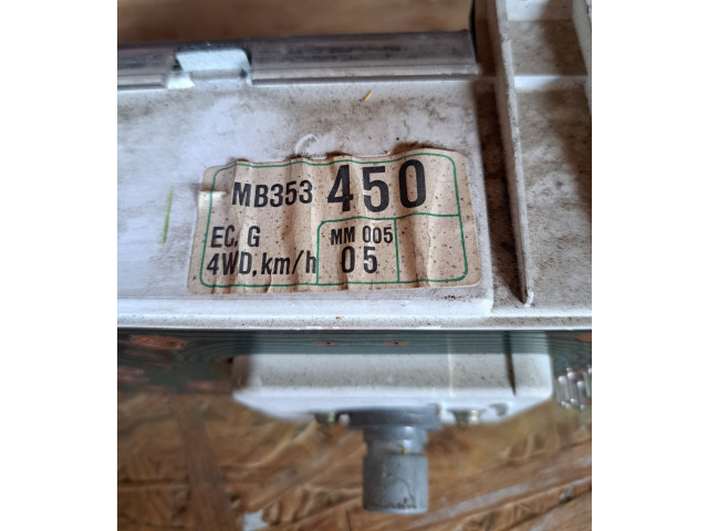 Панель приборов MB353450, MM00505 Mitsubishi L300, Cosmos