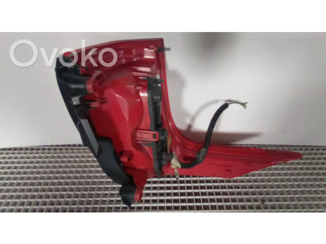 Задний фонарь  PEUGEOT5008, 26120202    Peugeot 5008   