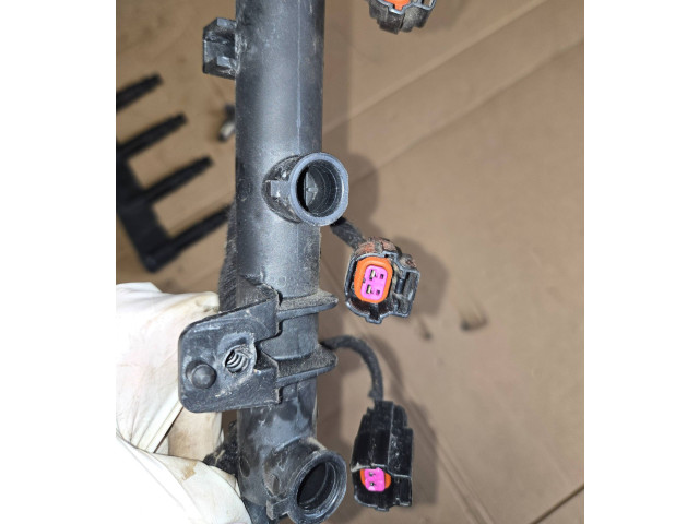 Топливная рампа 9652451580 Citroen C4 I