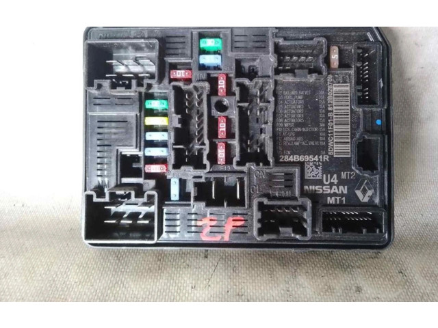 Блок предохранителей 284B69541R Renault Clio II