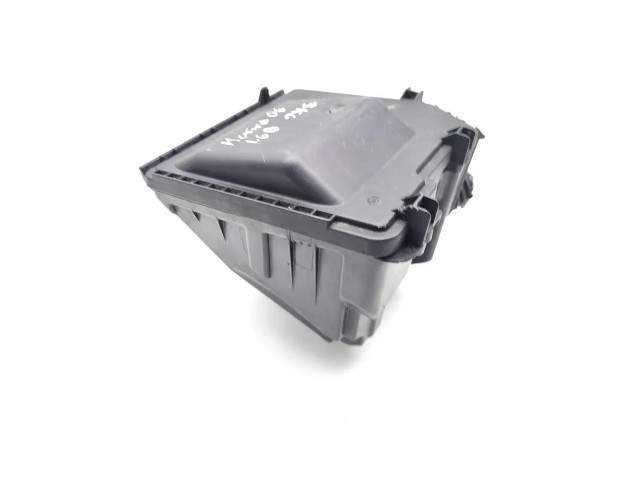 Блок предохранителей 13144736 Opel Meriva A