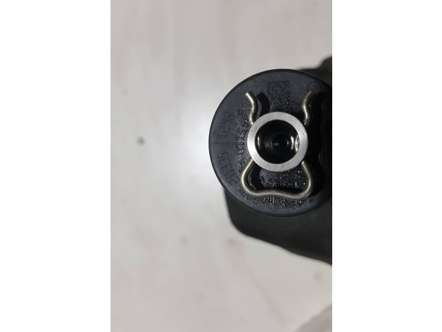 Форсунка 203351290    Volvo V70   