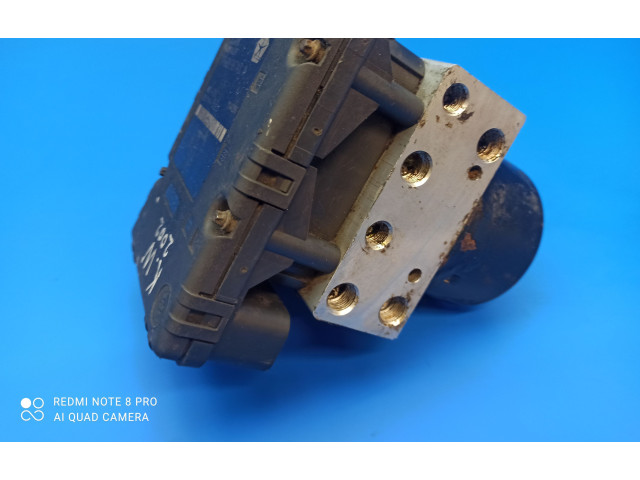 Блок АБС 04686987AD, 25094602953 Chrysler Voyager 2001-2004 года