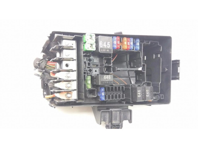 Блок предохранителей  5Q0907361A, K582   Audi A3 S3 8V    