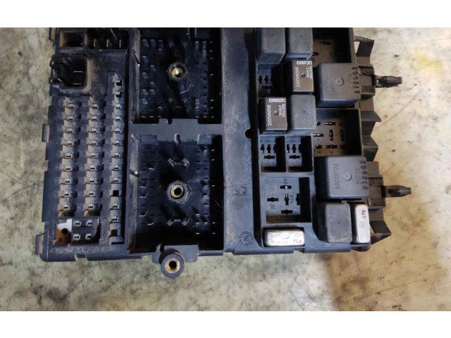 Блок предохранителей 56038406AM   Jeep Grand Cherokee (WJ)    