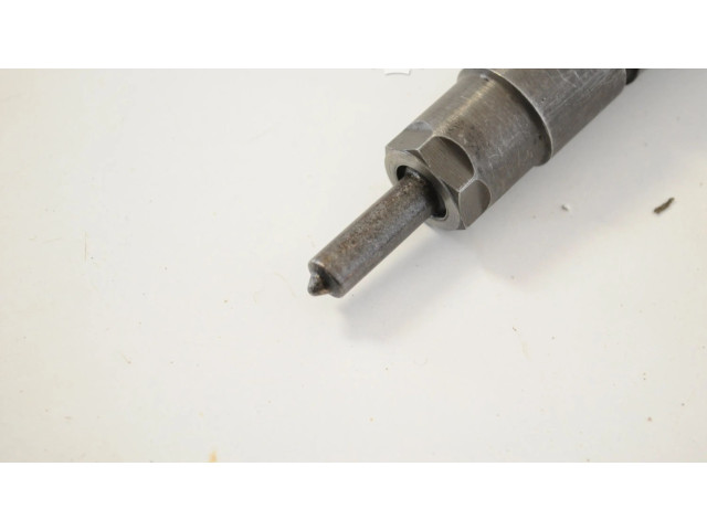 Форсунка     Volvo XC90  D 5244 T4 