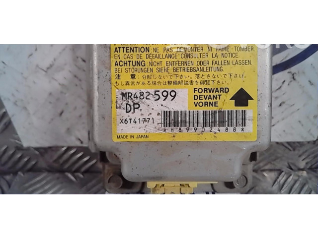 Блок подушек безопасности 8635A198 Mitsubishi Pajero Sport I